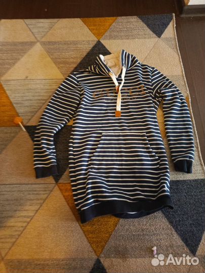 Кофточки, туники