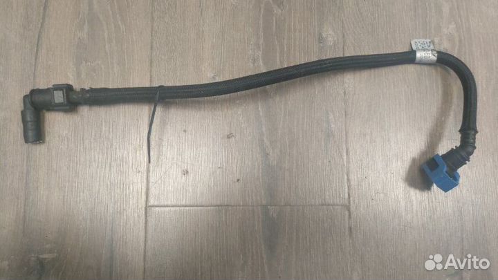 Трубка топливная Land Rover Range Rover Sport L494