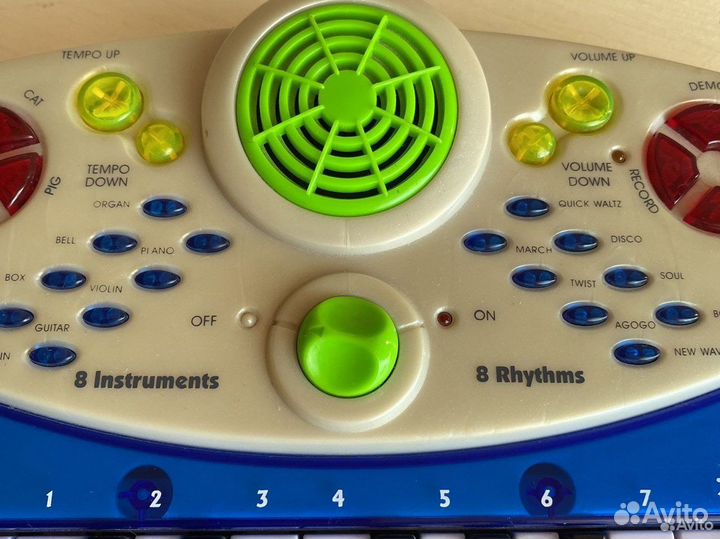 Игрушка музыкальная синтезатор - пианино, вокал
