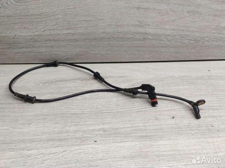 Датчик ABS Mercedes M W164