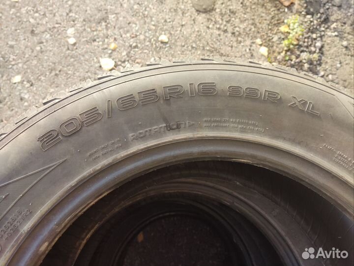 Nokian Tyres Hakkapeliitta R2 205/65 R16 99R