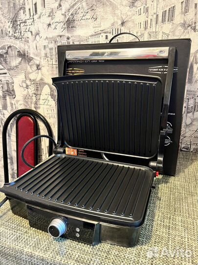 Гриль-духовка redmond SteakMaster RGM-M808P