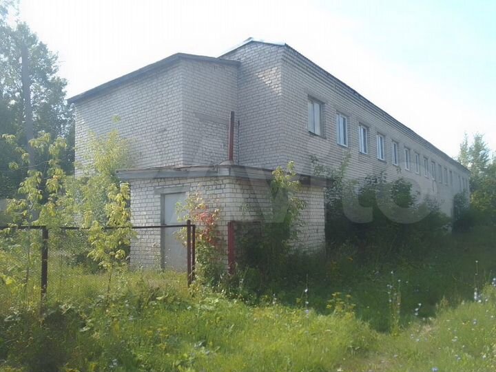 Здание, 920.5 м²