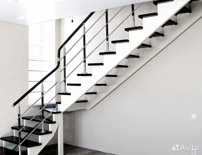 Лястница г-образная