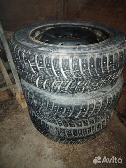 Laufenn I Fit Ice LW 71 185/65 R15