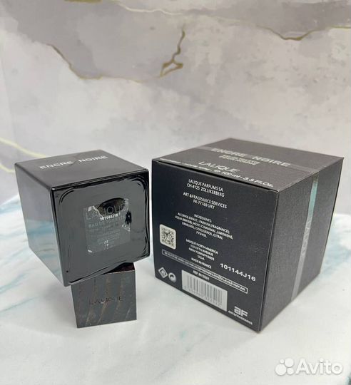 Парфюм Encre Noire Lalique