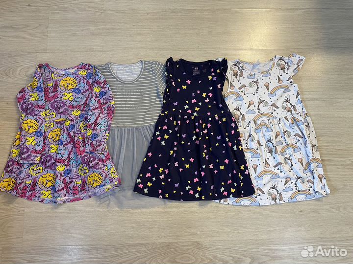 Платья на девочку пакетом 110-116