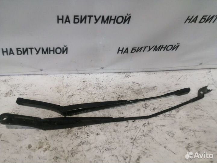 Поводок дворника Volkswagen Jetta 5