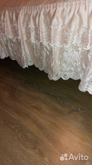 Постельный комплект. Покрывало и наволочки