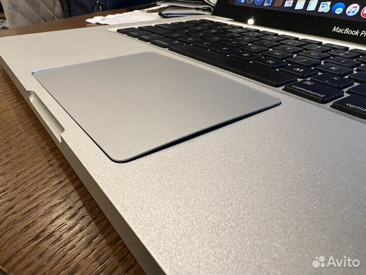 MacBook Pro (13 дюйма, середина 2010 г.)