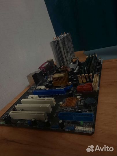 Материнская плата/процессор/память/башня