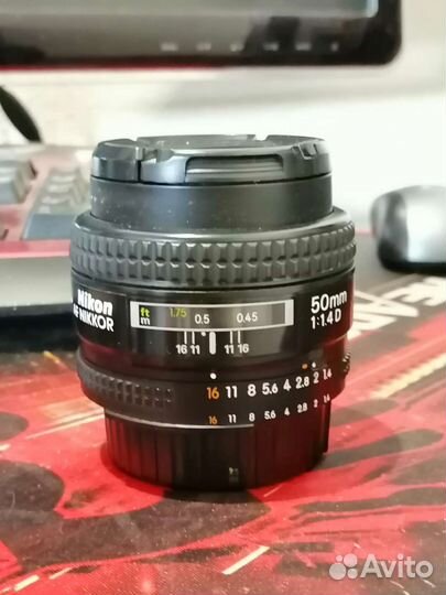 Объектив nikon 50 1.4 af