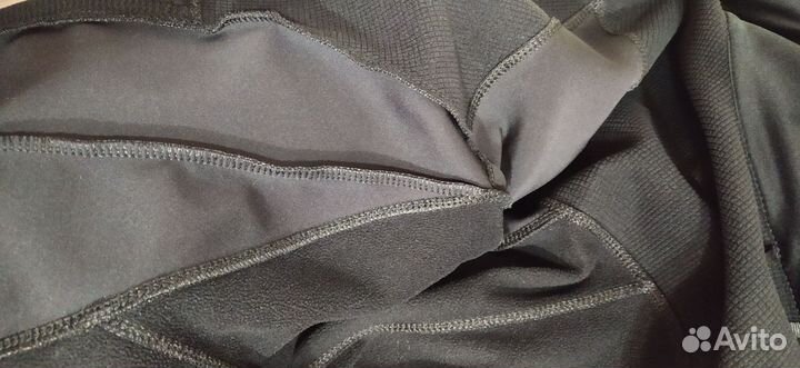 Разминочный костюм