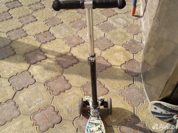 Самокат детский четырехколесный