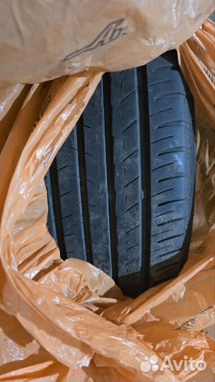 Yokohama BluEarth-GT AE-51 215/45 R17