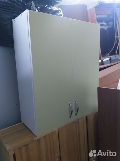 Шкаф навесной кухонный с полкой