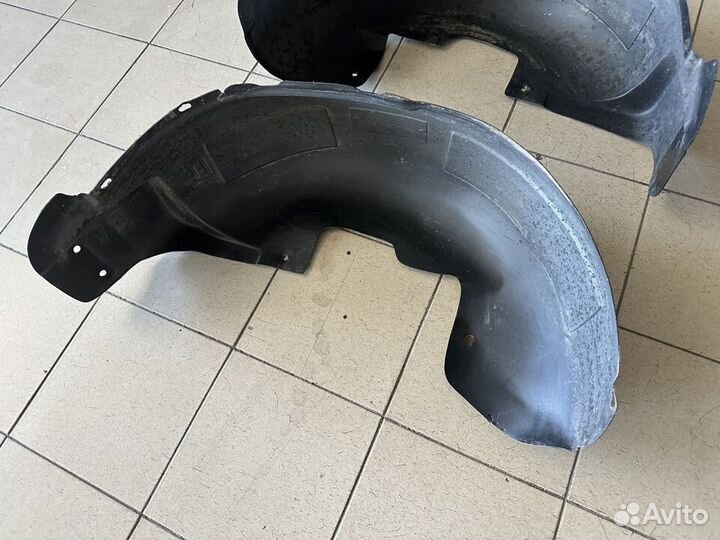 Подкрылок задний левый/правый Шевроле Нива Niva