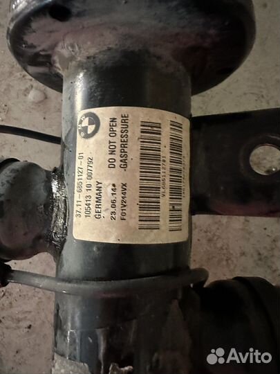 Стойка амортизатора левая BMW f01 f02