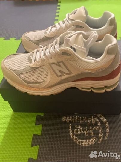 Кроссовки New balance M2002RJF