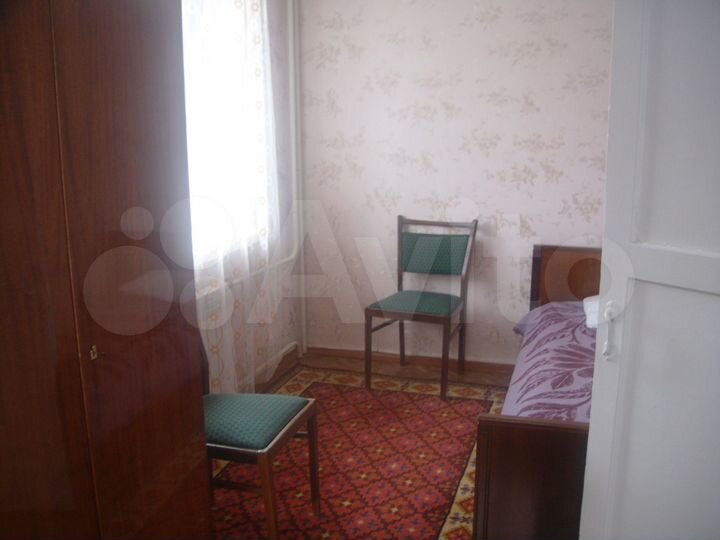 2-к. квартира, 42 м², 3/5 эт.