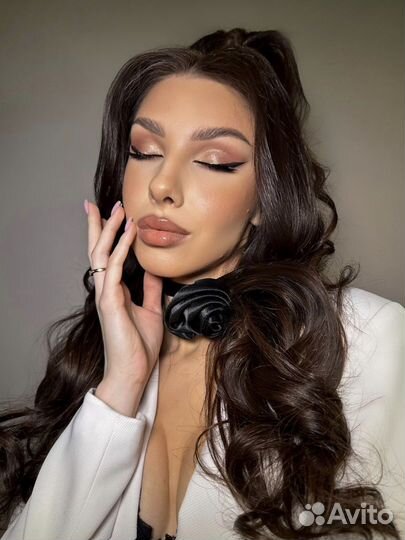 Визажист / Стилист по укладкам