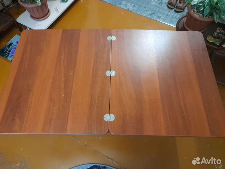 Журнальный стол трансформер