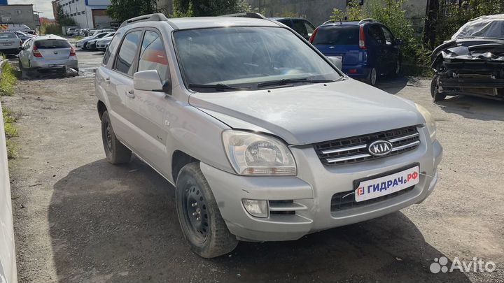 Крепление АКБ Kia Sportage (KM) 37150-2E500