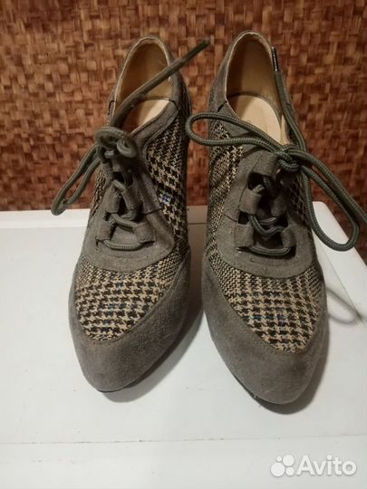 Продам ботильоны