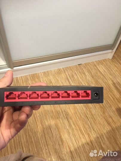 Коммутатор 8 портов