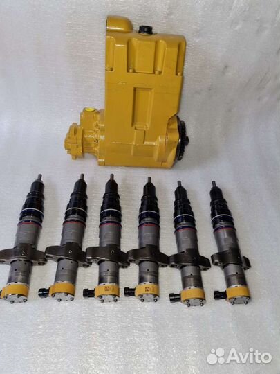 Насос активации-форсунки caterpillar