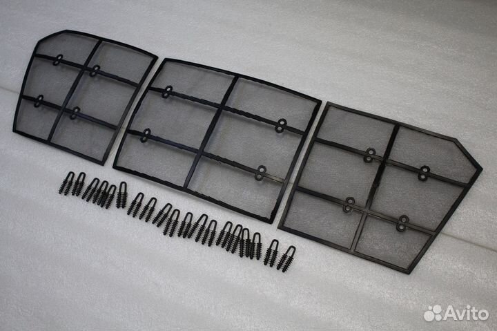 Защитная сетка в решетку Prado 150 2014 - 2017