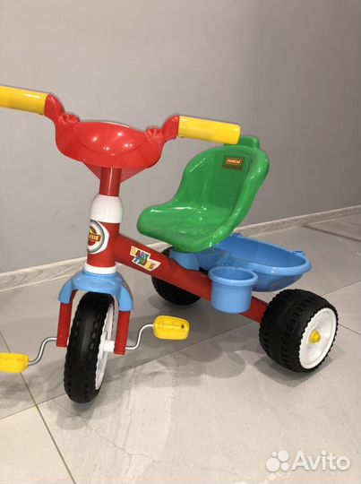 Детский трехколесный велосипед новый