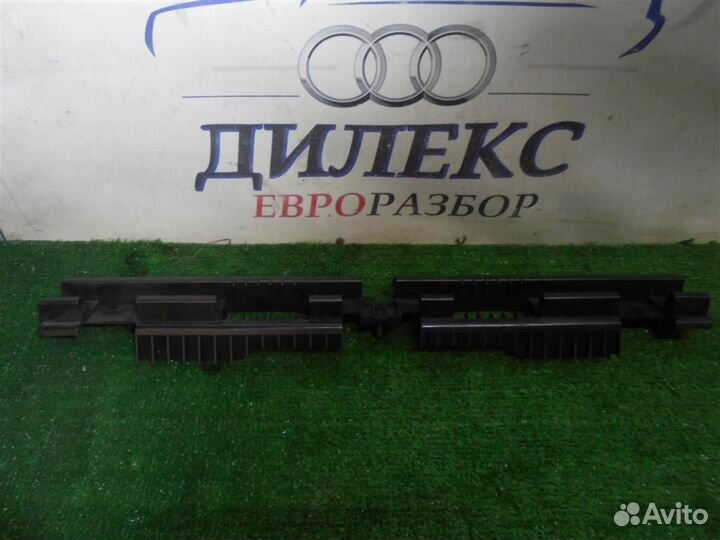 Кронштейн (сопут. товар) Audi Allroad quattro 200
