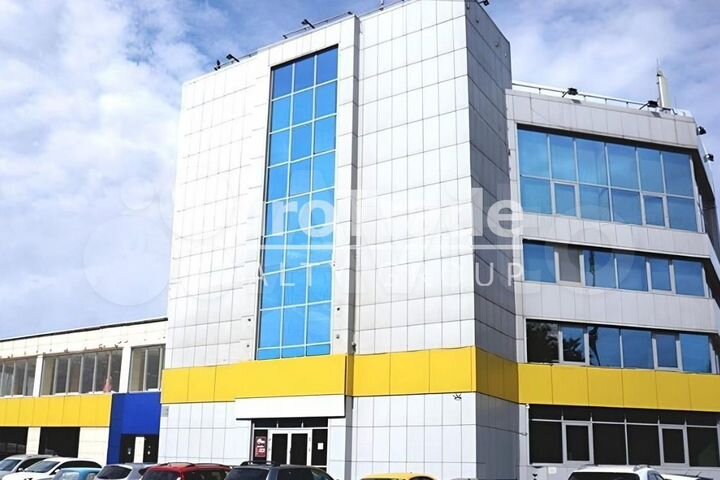 Сдам торговое помещение, 900 м²