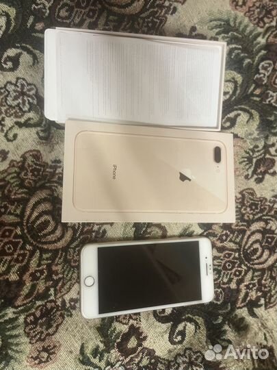 iPhone 8 Plus, 64 ГБ