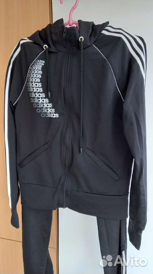 Спортивный костюм женский новый 44 46