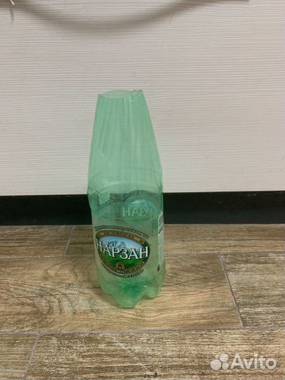 Бутылка нарзан без бошки