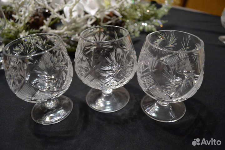 Бокалы из хрусталя