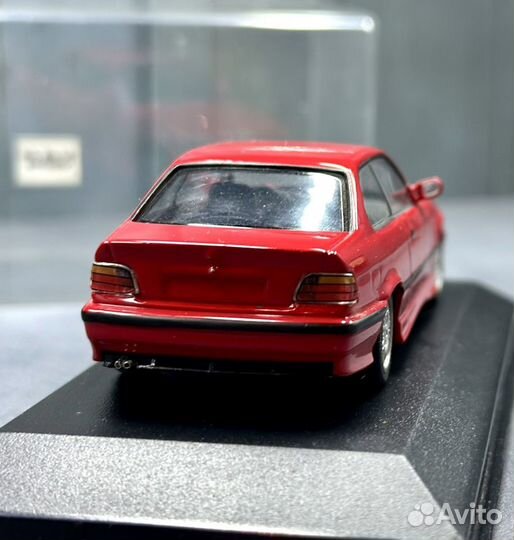 Модель Bmw M3 Coupe 1992 Red Minichamps 1:43