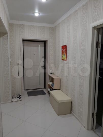 2-к. квартира, 93 м², 3/5 эт.