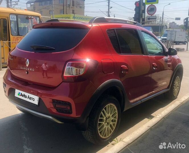 Renault Sandero Stepway 1.6 AT, 2016, 97 800 км
