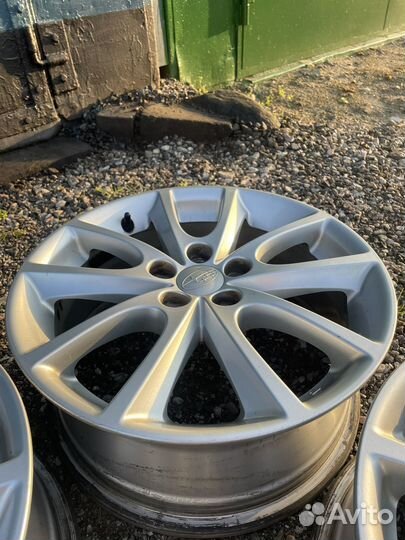 Комплект оригинальных японских дисков r16 subaru