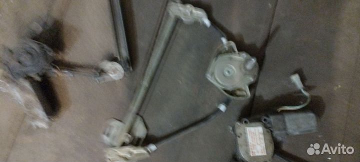 Стекло подъёмники комплектом 4 шт