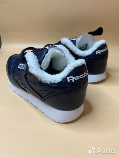 Кроссовки зимние reebok classic