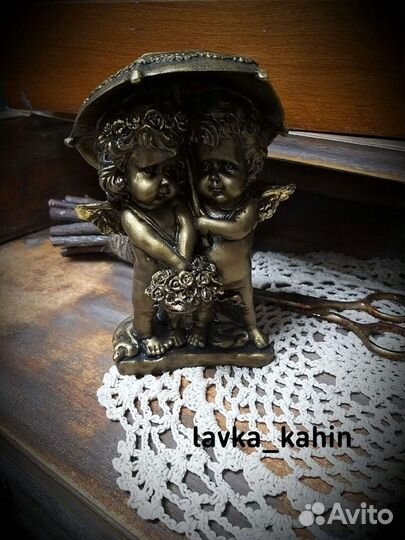 Фигурка статуэтка ангел