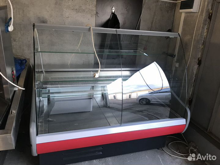 Холодильная витрина