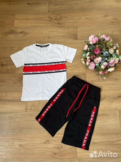 Костюм на лето для мальчиков шортыс футболкой