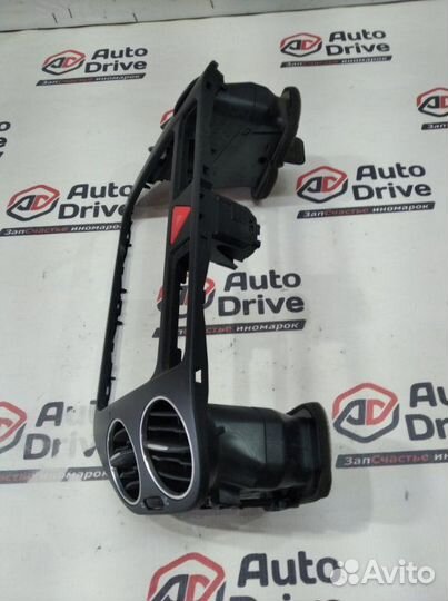 Рамка магнитолы Volkswagen Golf plus BSE 2007