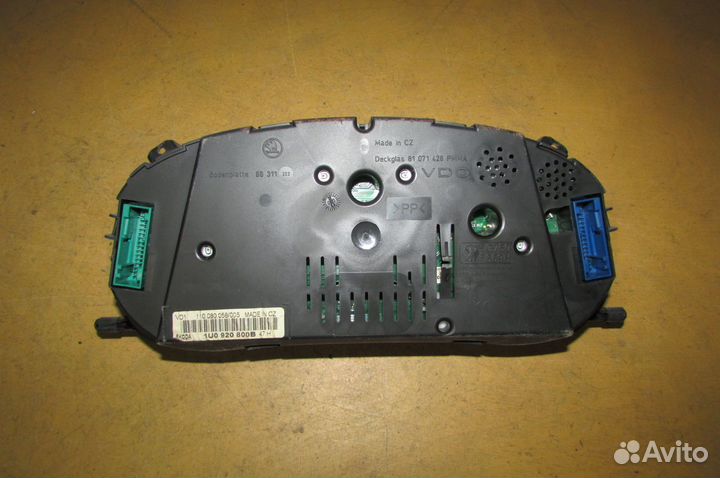 Панель приборов Skoda Octavia Tour