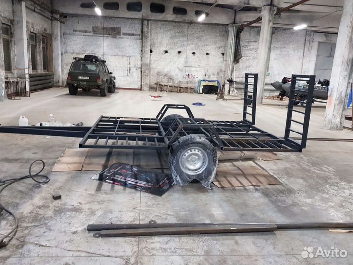 Прицеп легковой для перевозки вездехода